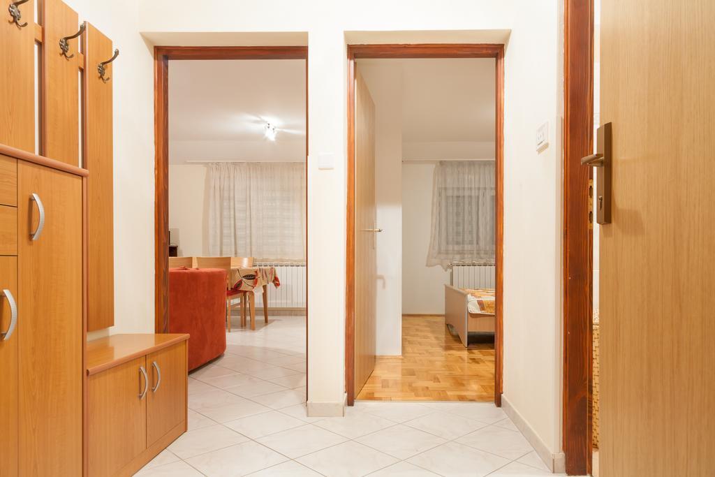Apartment Aldo Pula Pokoj fotografie